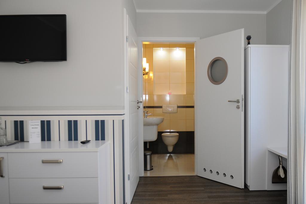 Pension Villa Karmelia Дарволко Стая снимка